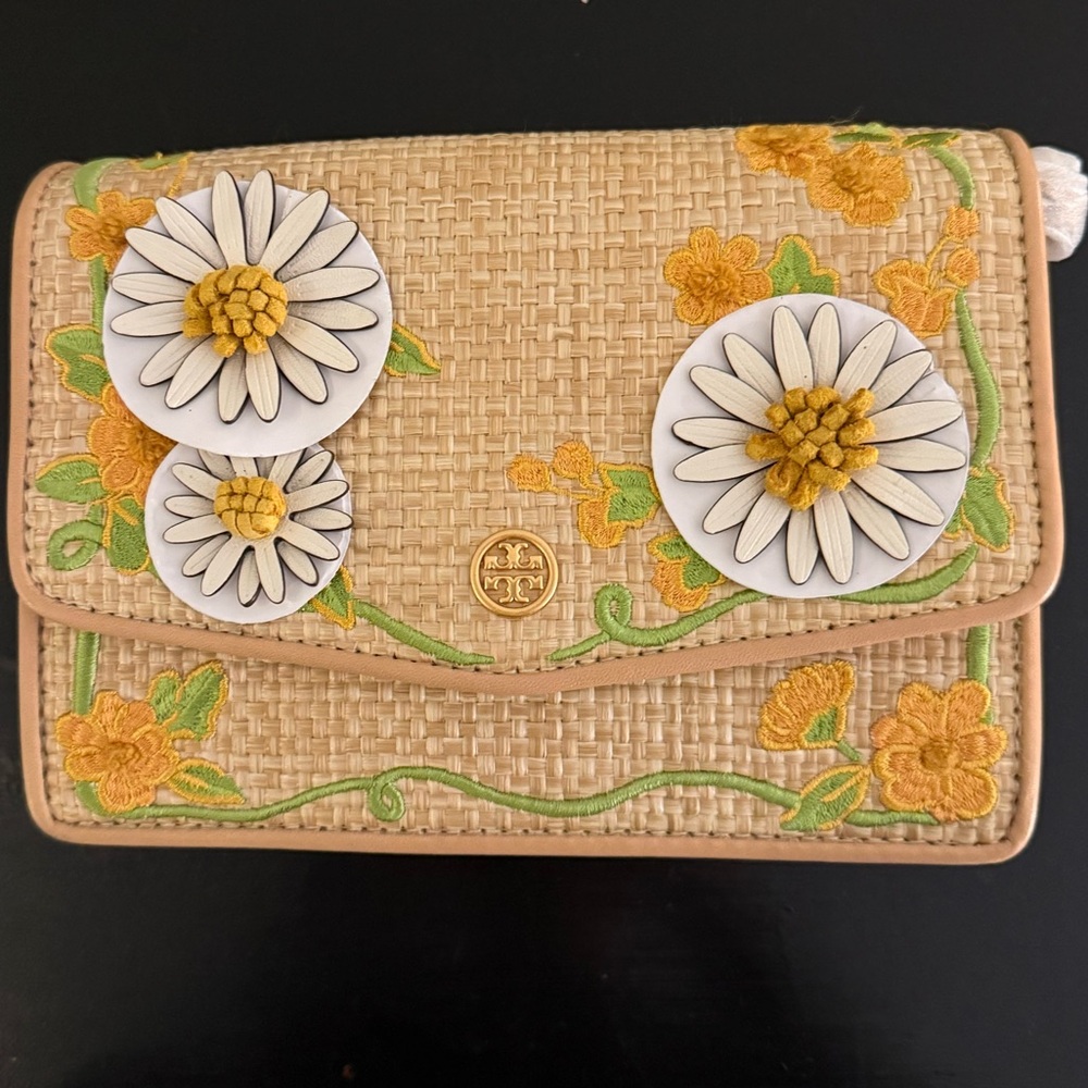 Tory Burch Robinson Embroidered Straw Shoulder Bag